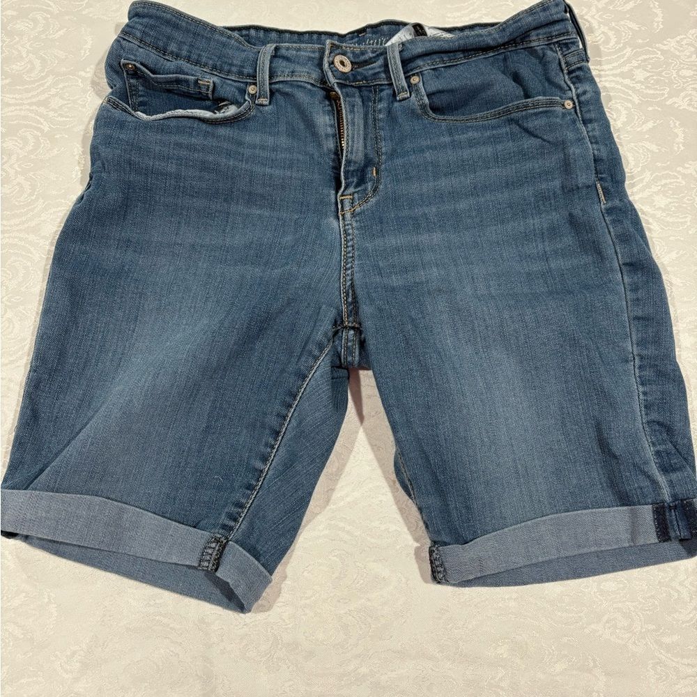 Signature Classic Blue Bermuda Jean Shorts size 10
